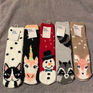 NWT Old Navy Cozy Fuzzy Socks - 5 Pairs